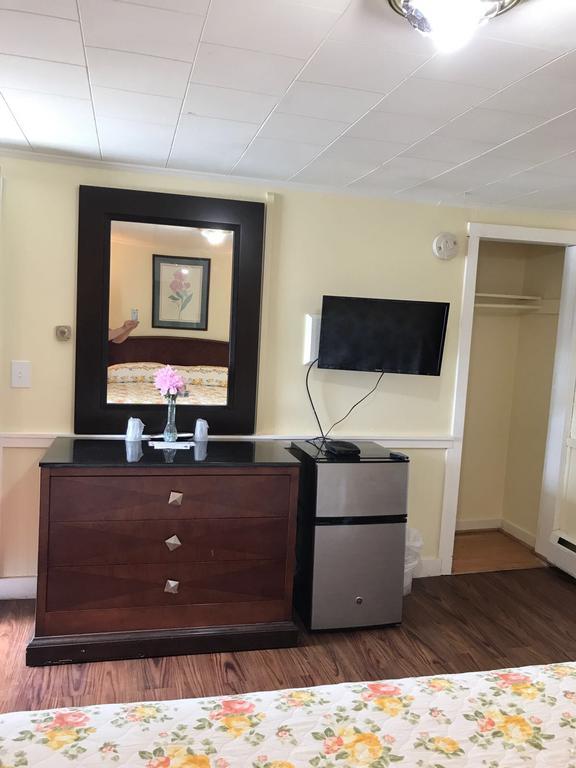 Royale Coach Motor Lodge Hampton Extérieur photo